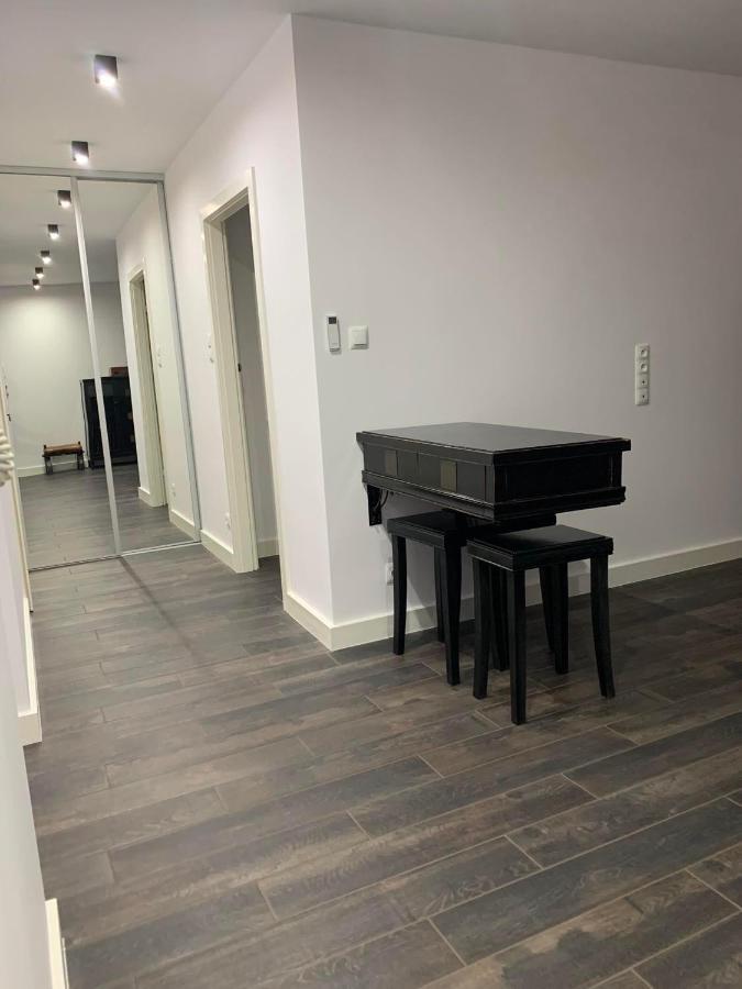 Apartament Jędrzejów Exteriör bild